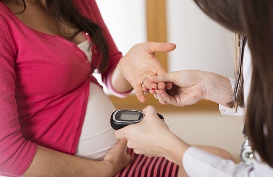 A pregnant woman has a glucose test